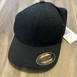 New Hurley Hat size S/M